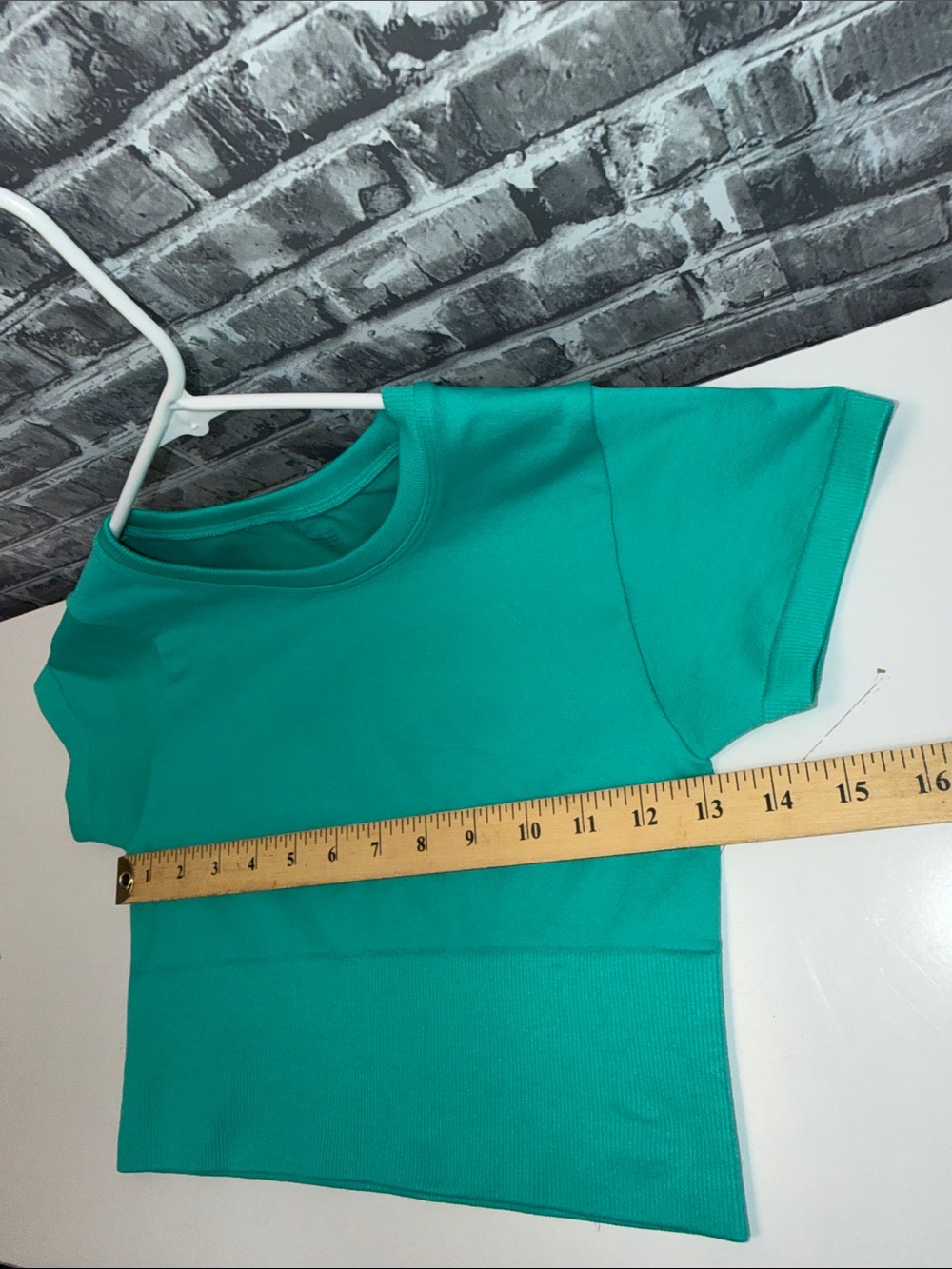 Offline by Aerie Short-Sleeve Cropped Crewneck Top - Picture 6 of 6
